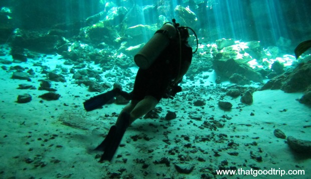 Buceo en el Cenote Dos Ojos