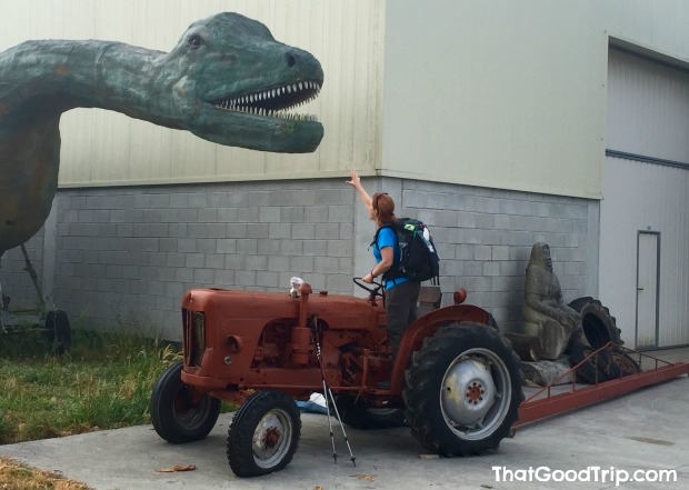 Caminho Ingles: saindo de Hospital de Bruma encontramos um dinossauro!